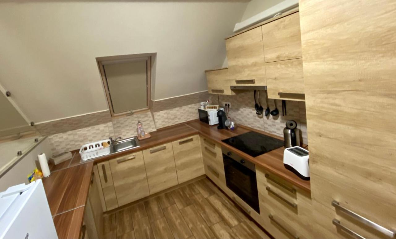 Barand Apartman Έγκερ Εξωτερικό φωτογραφία
